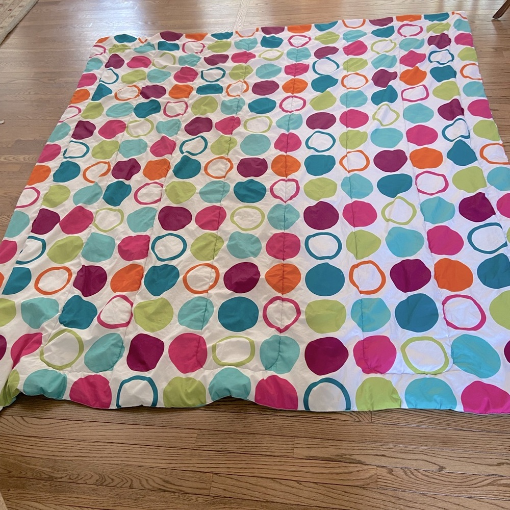 Double/Queen size bed comforter